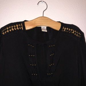 Diane von Furstenberg 100% silk long sleeve